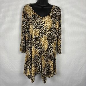 Rose & Olive Asymmetrical Tunic Top Womens 1X Animal Print Flowy Swing Loose Fit
